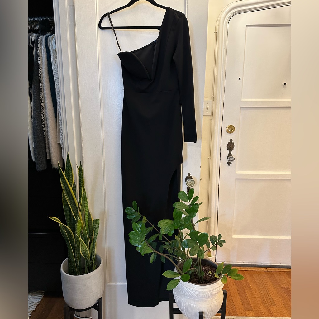 Long Sleeve One Shoulder Long Formal Dress
